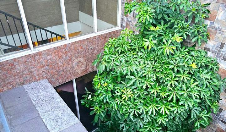 Rumah ******** Gayungsari Modern Asri Sekat Masjid 4.Kamar Tidur Rumah ******** Gayungsari Modern Asri Sekat Masjid 4.Kamar Tidur