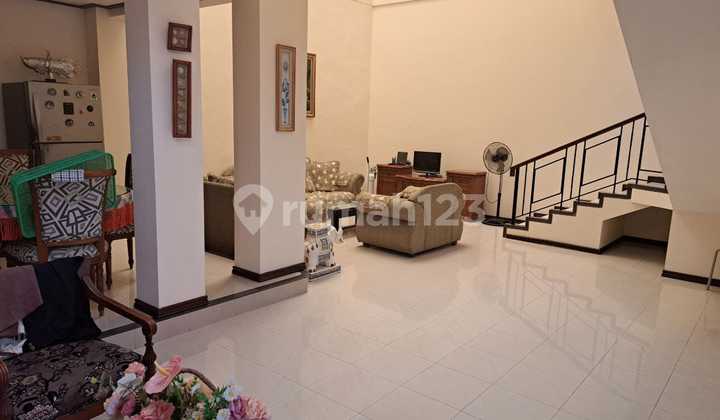 Rumah Siap.huni.darmo.permai Timur Surabaya Barat