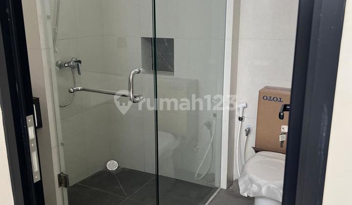 Rrumah Baru Scandinavian Graha Family Ssurabaya Barat