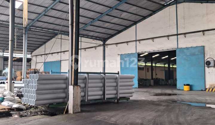Warehouse Complex for Rent in Menganti Gresik, Good Condition, Ready to Use.