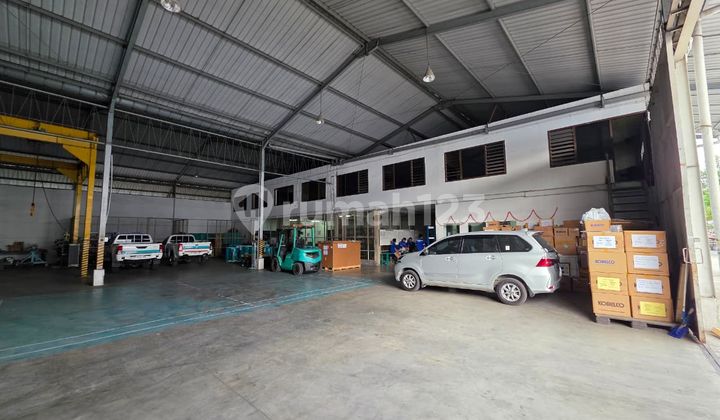 Rungkut Industrial Warehouse Ready for Use.