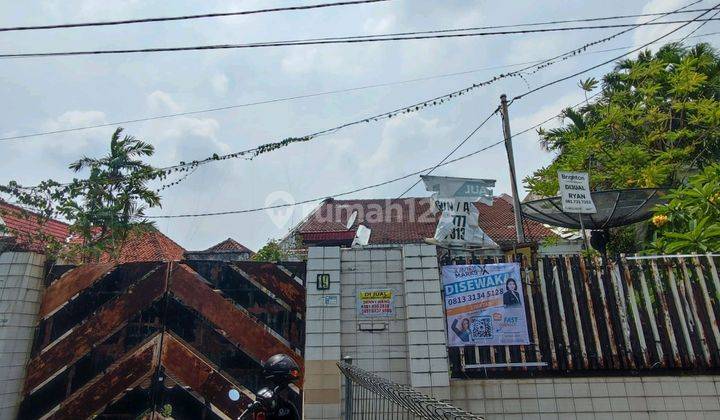 Sewa Rumah Lama Komersial Area Surabaya Pusat 1