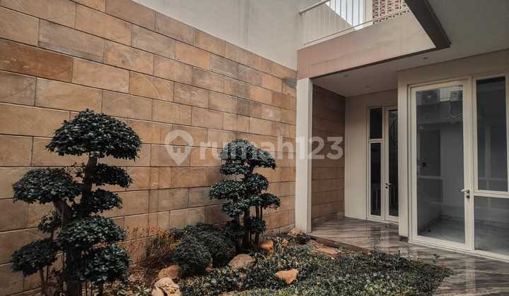 Rumah Siap.huni Pakuwon.indah Cluster Favorite