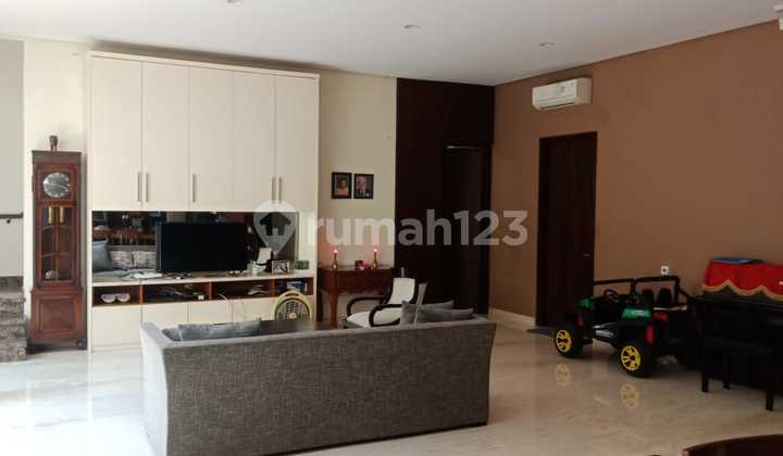 Beautiful House, Graha Natura Semi-Furnished Row, Wide, Ready to Occupy. 2