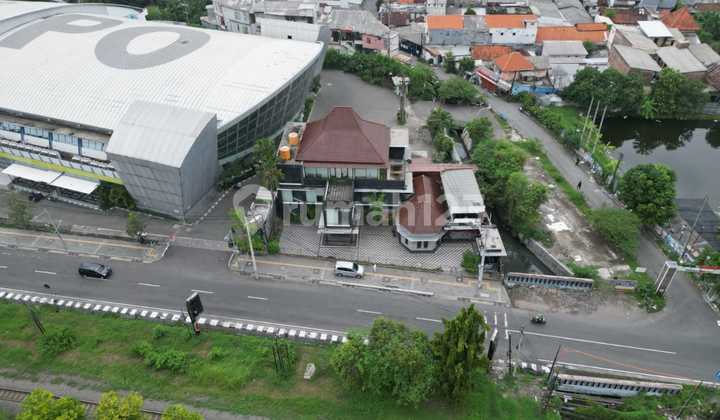 Rumah Usaha 3 Lantai Cocok Buat Kantor Raya A Yani Surabaya Pusat