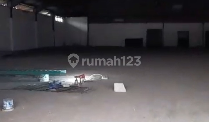 Rent Large Warehouse in Driyorejo, Gresik Rent Large Warehouse in Driyorejo, Gresik