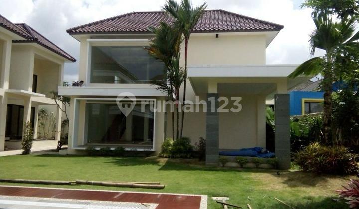 Grand Boulevard Ijen Nirwana Malang House Can Be Used for Office House. 2