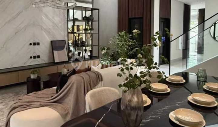 Rumah Furnish Mewah Graha Family Surabaya Barat