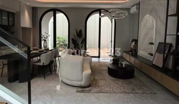 Rumah Graha Family Modern Full Furnish Surabaya Barat 2