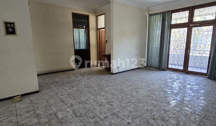 Commercial House on Hook.raya Darmo Permai, Suitable for Salon, Clinic, etc. 2