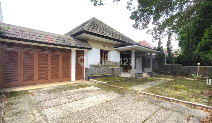 Disewakan Rumah Heritage Di Dago Dekat Borromeus, Cocok Untuk Kantor 1