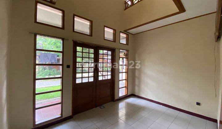 Rumah Bagus Dan Terawat di Komplek Sukaluyu Jl Pahlawan Dekat Surapati 3
