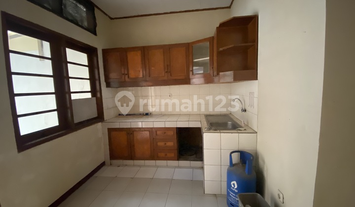 Rumah Bagus Dan Terawat di Komplek Sukaluyu Jl Pahlawan Dekat Surapati 7
