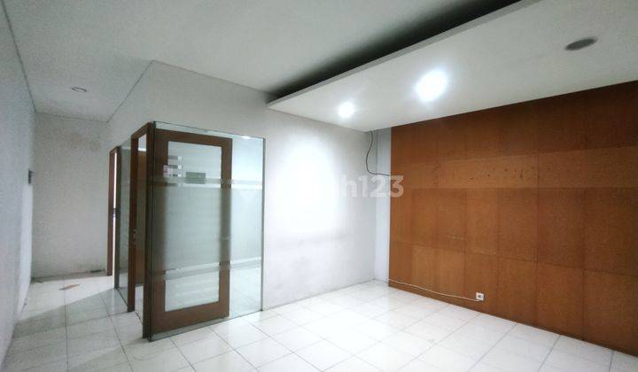 Ruang Usaha Disewakan di Komplek Metro Trade Center Soekarno Hatta, Cocok Untuk Kantor 2