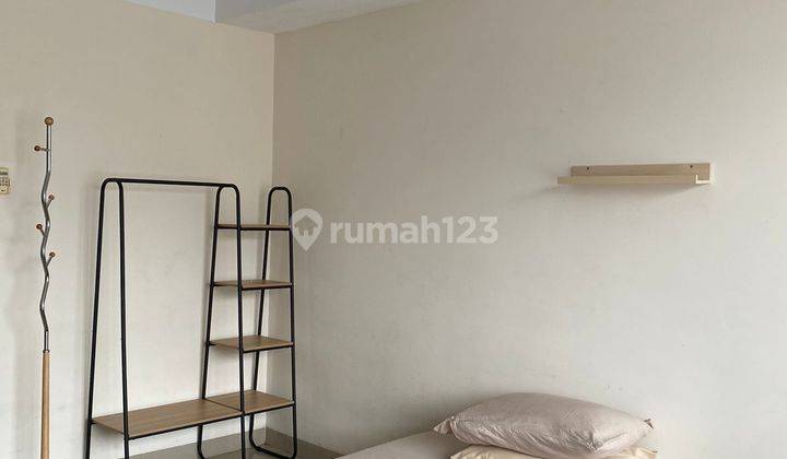 Disewa Apartemen Beverly Dago Studio Unit Minimalis, Lantai Bawah 1