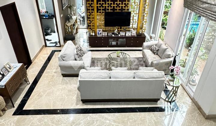 Rumah Permata Buana Lt 272 3Lt Hrg 15M Nego Ada Pool