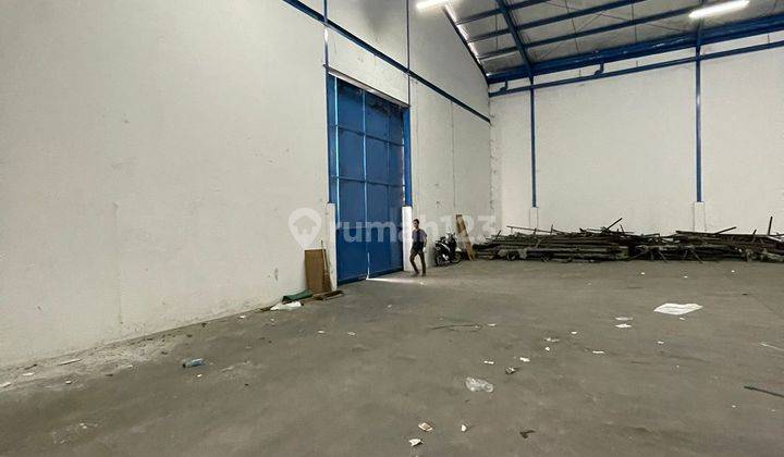 Gudang di Cipondoh,Kav Dpr,luas 800m,hrg8.750M ,BS INDUSTRI,Tangerang