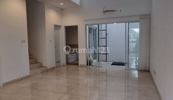 Rumah Metland Puri,uk 8x15,4M ,Riviera ,Jakarta Barat 1