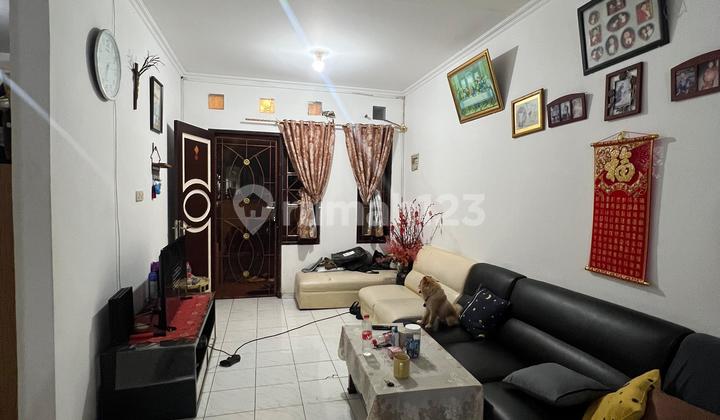 Rumah Metland Puri Lt6x15 Hrg1.35m Nego Rumah Metland Puri Lt6x15 Hrg1.35m Nego