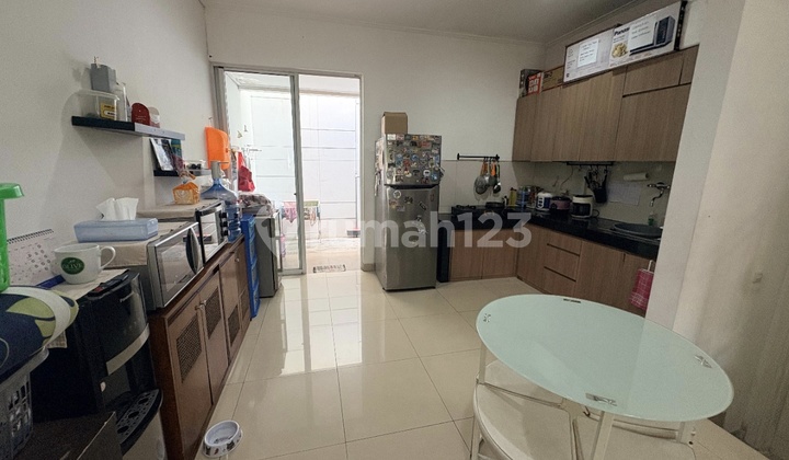 Green Lake City House 6x15 Northeast Price 2.2 B Negotiable 2