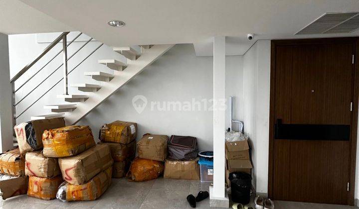 Perkantoran Di Alam Sutera,luas 136,lt 10 ,hrg 3.25m Nego,alsut 2