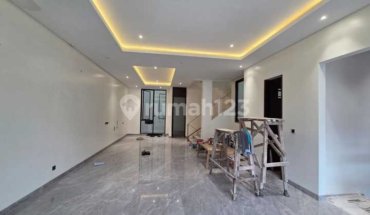 Rumah Permata Buana Lt8x18 Bangunan Baru 4Lt 2