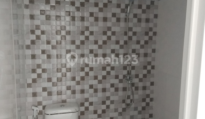 Griya Mediterania Padurenan Bekasi, Rumah Siap Huni Dp 5 Jt Akad 5