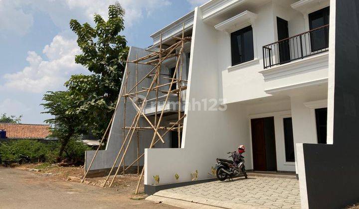 Rumah Klasik Siap Huni Di Parpostel Jatiasih, Strategis Di Jln Ry 2