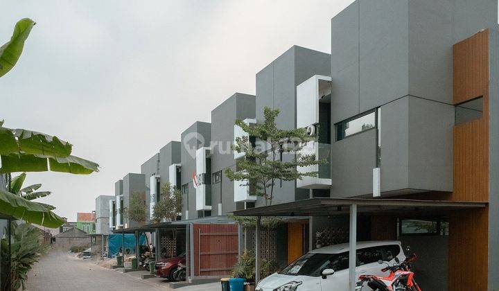 Townhouse Bambu Apus Jakarta Timur, Samping Pintu Tol, Dp Suka2 1