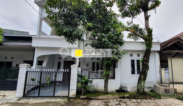 Dijual Rumah Perumahan taman pagelaran 2 Lantai SHM Dijual Rumah Perumahan taman pagelaran 2 Lantai SHM