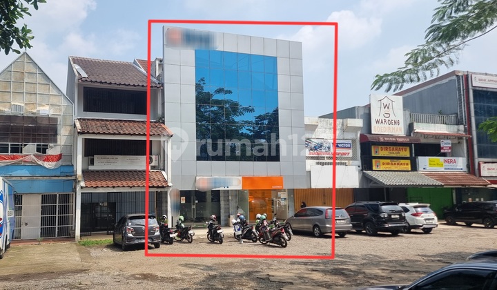 For Rent: Attached Shophouses on Jl Sudirman, Central Bogor 2