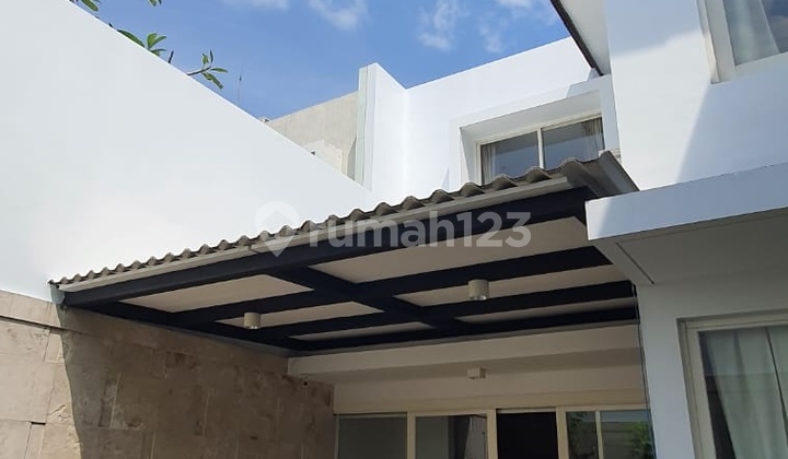 Dijual Rumah di Jl.Bintaro Permai II, Jakarta Selatan