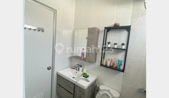 Rumah Milano Village furnished di tengah kota gading serpong  2