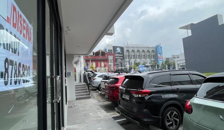 For Rent, Shophouse Already Busy Visible From Boulevard Road 2