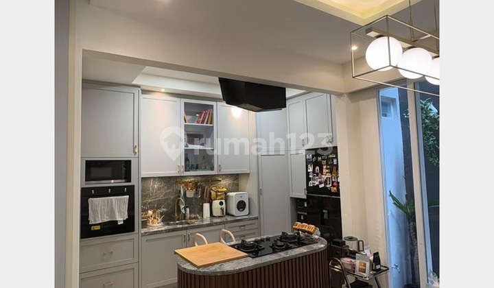 Nice Fully Furnished House in Tangerang City Nice Fully Furnished House in Tangerang City