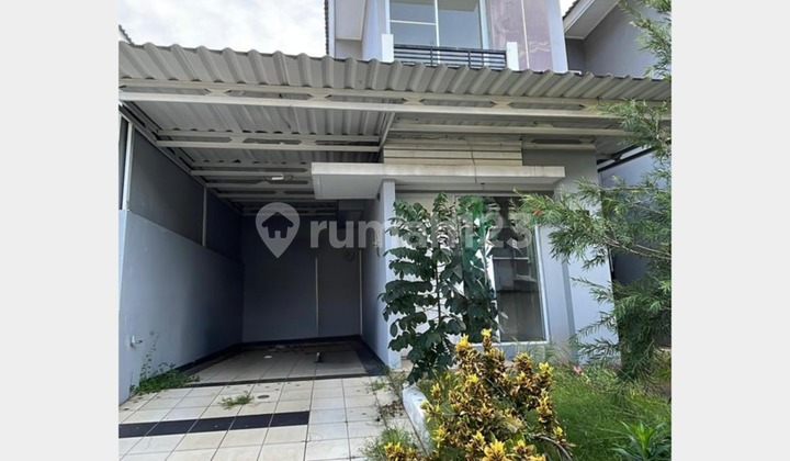 Cluster Azalea Tanah Besar Siap Renovasi