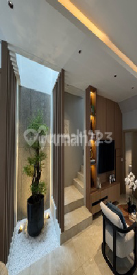 Rumah Terravia Luas dan Terbaru di Dekat Mall BSD City Rumah Terravia Luas dan Terbaru di Dekat Mall BSD City