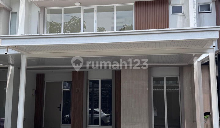 For Rent Beautiful House in Gading Serpong