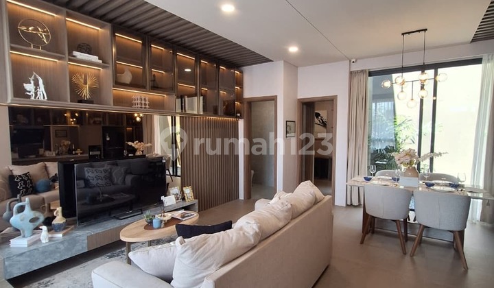 The latest house in the center of BSD Vireya Lynelle 1