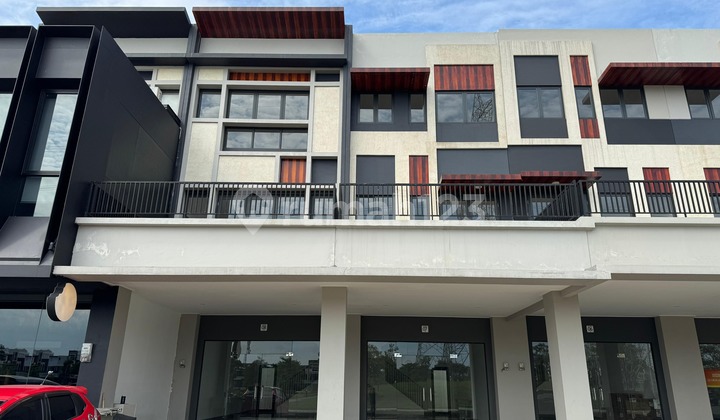 Ruko Diskon 10% ++  Siap Pakai di Tengah Kota Gading Serpong 