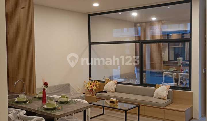 Disewakan Rumah Cantik Baru Full Furnished