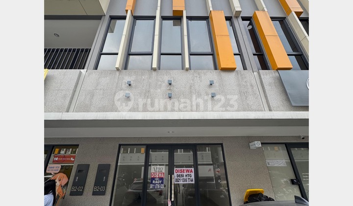 Ready-to-Occupy Shop House in the Bustling BSD City Area