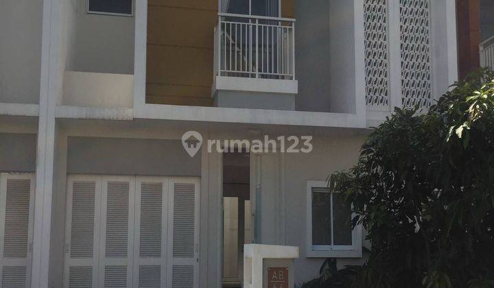 Disewakan Rumah 2 Lantai Di Summarecon Bandung Cluster Amanda 1