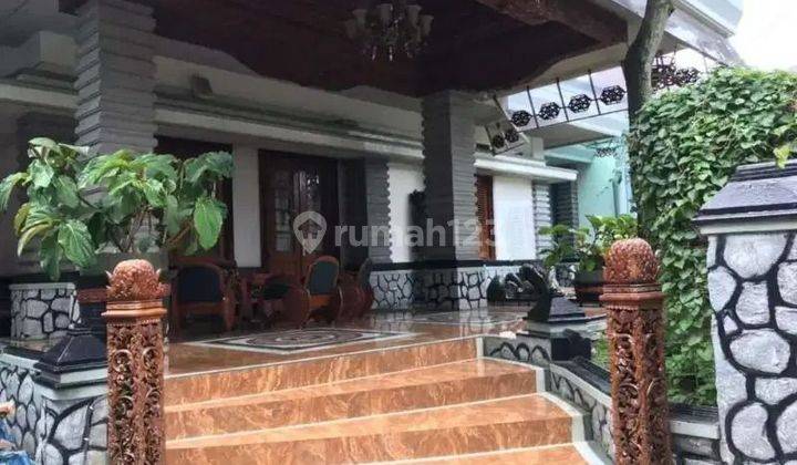 JUAL MURAAH RUMAH MEWAH SAYAP DAGO DIPONEGORO, BANDUNG KOTA, DEKAT GEDUNG SATE KOTA BANDUNG , LOKASI SANGAT SETRATEGIS COCOK:UNTUK TINGGAL PARA SULTAN, PARA ARTIS  1