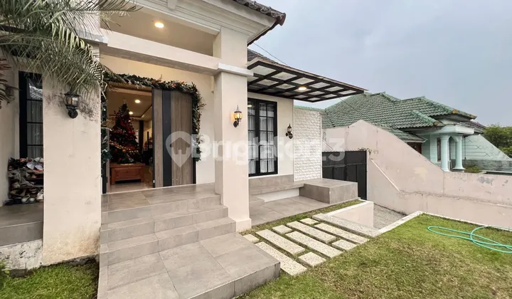 Ready-to-Occupy Beautiful and Luxurious 1-Story House in Dieng Area, Malang