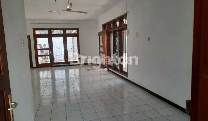 Rumah Daerah Pondok Blimbing Indah Malang  2