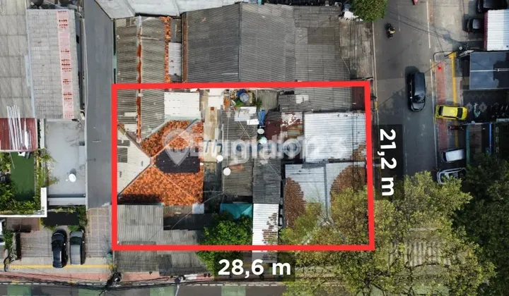 Land with Commercial Building Permit, Area 602m², Tebet Area, South Jakarta