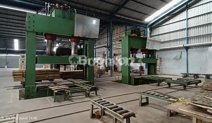 WAREHOUSE/FACTORY FOR PLYWOOD, SPACIOUS AND READY TO USE IN LAWANG WAREHOUSE/FACTORY FOR PLYWOOD, SPACIOUS AND READY TO USE IN LAWANG