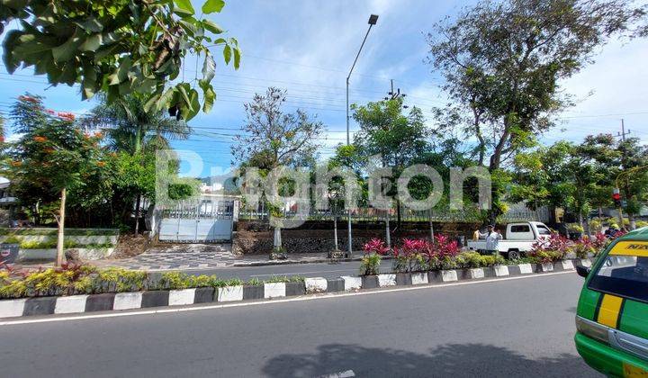 Ruang Usaha di Poros Panglima Sudirman Batu Untuk Hotel Spbu Kantor Da 2