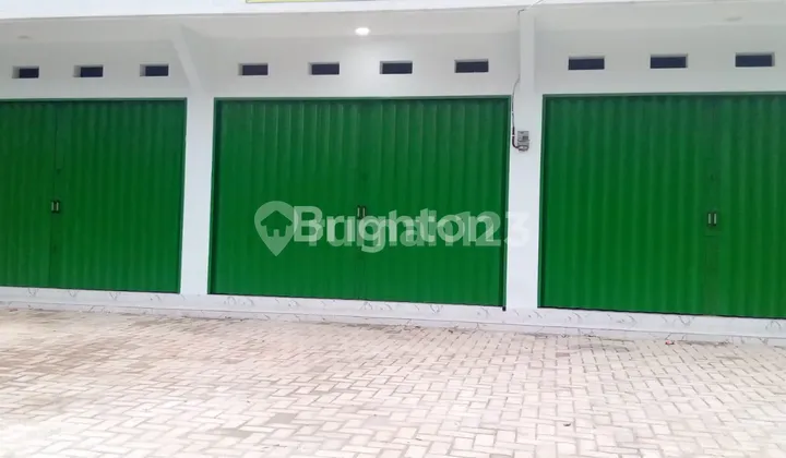 FOR RENT 3 STRATEGIC SHOP HOUSES IN DUREN TIGA RAYA, SOUTH JAKARTA 1